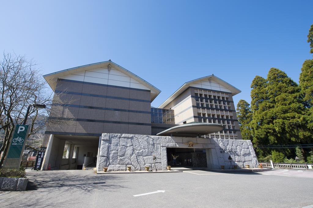 Kokumin Syukusya Hotel Takachiho Miyazaki Exterior photo